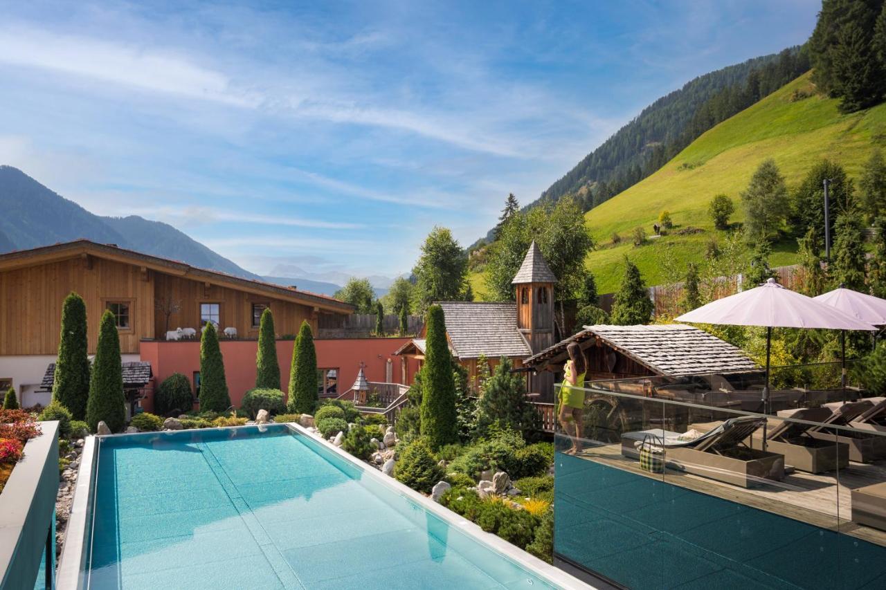 Hotel Quelle Nature Spa Resort Santa Maddalena in Casies Luaran gambar