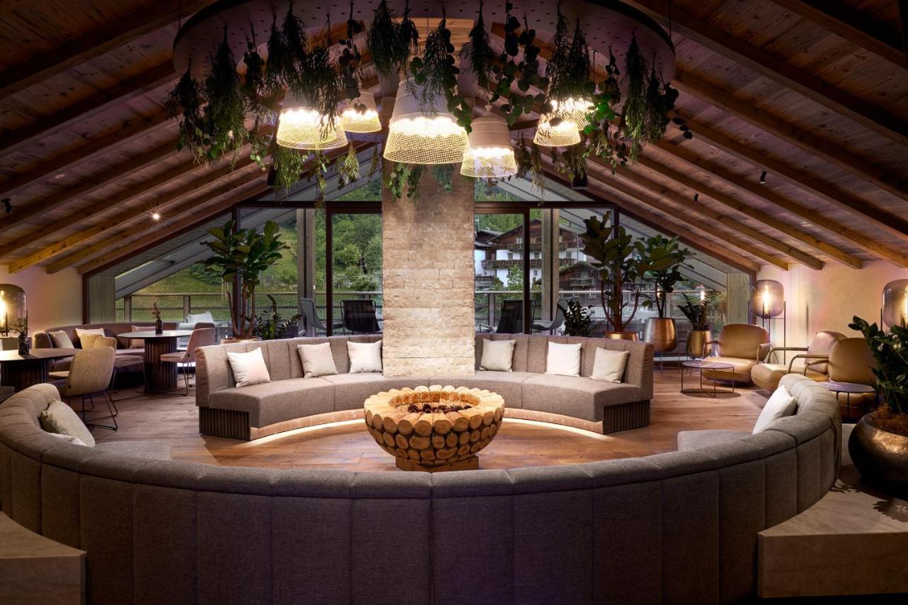 Hotel Quelle Nature Spa Resort Santa Maddalena in Casies Luaran gambar
