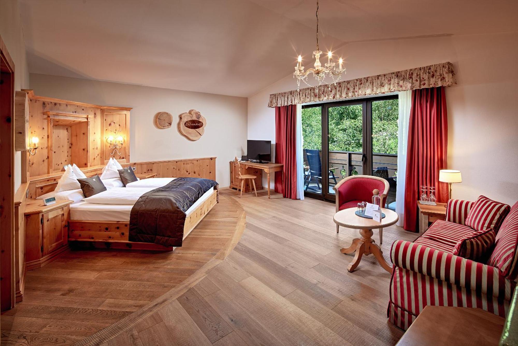 Hotel Quelle Nature Spa Resort Santa Maddalena in Casies Luaran gambar